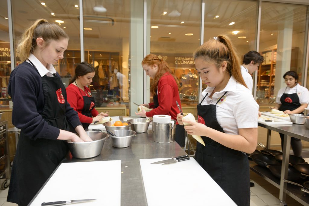 secondary school students canadian bilingual school of paris